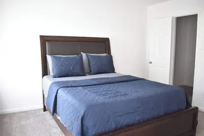 Image de Comfy Home 6 miles from Bush Airport