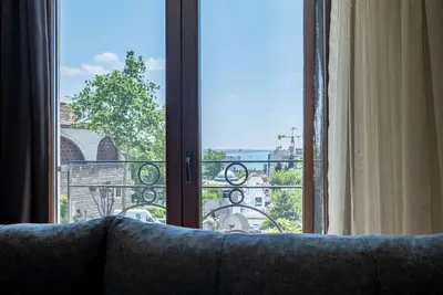 Image de Charming 1-bedroom apartment in brilliant Istanbul with Bosphorus view