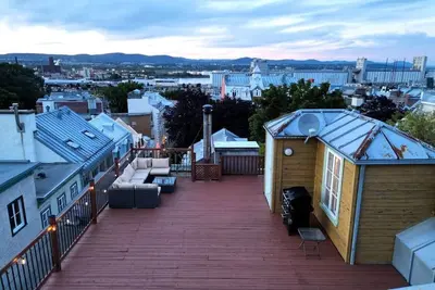 Image de Penthouse spacieux Vieux-Québec avec toit-terrasse