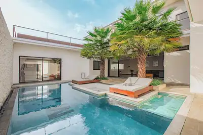 Image de Villa Mj Modern 4br with Pool & Rooftop
