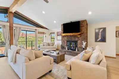 Image de Family-Friendly Sedona Escape | Trails + Game Garage+Athletic Court!