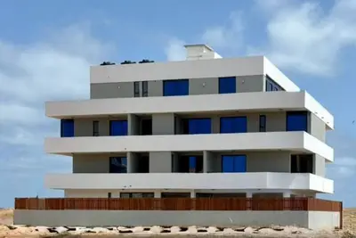 Image de Joli Beach House - Nouvelle Suite T0 Charmante avec Climatisation, Piscine