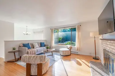 Image de Pet-friendly 4br Seattle Retreat with Fenced Yard