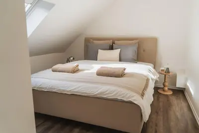 Image de Stylish 1br & 1lr Apt near Gravensteen Castle