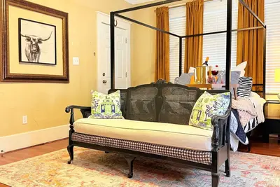 Image de Stylish Abilene Home - Berry Suites