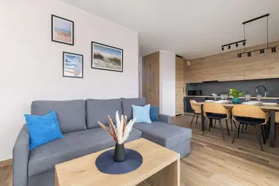 Image de Medyków 34 Katowice | Comfortable Apartment | Parking & Balcony | Ideal for Families | 2 Bedrooms