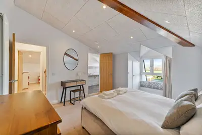 Image de Maison-Moderne-Salle de bain privée