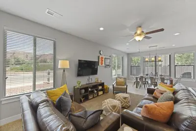 Image de Entrada 417  3br Luxury Townhome, Pool, Hot Tub, Garage