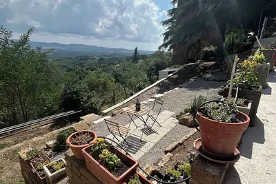 Image de Cozy retreat near Saturnia Hot Springs with lovely views and space for 9 guests!
