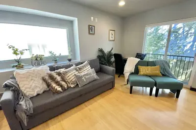 Image de 4212 Uw 2-Bedroom modern Townhouse N Seattle home