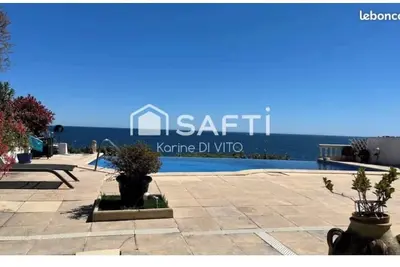 Image de Villa 8 personnes avec piscine et spa bord mer 180 degré et plage direct à pied