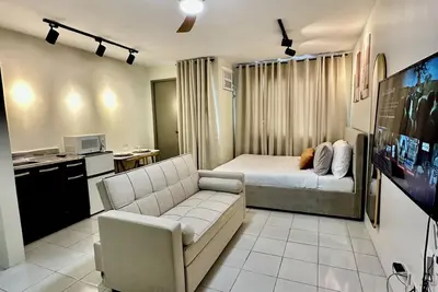 Image de Comfy condo  beside Enchanted Kingdom