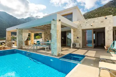 Image de Villa Sugar Premium Villa, Pool, near the beach, tavern