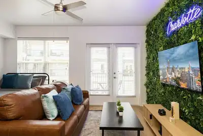 Image de Comfy Studio –Sleeps 4, Stylish & Fully Equipped!