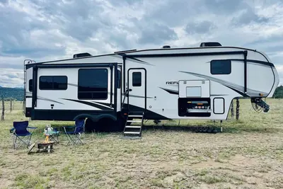 Image de Hunter’s Haven – Your basecamp in Reserve, Nm, prime Unit 15 hunting country!