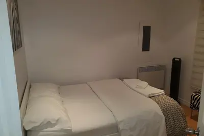 Image de Superbe Appartement près du métro Longueuil