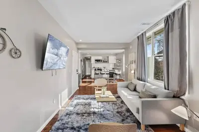 Beautiful 3Bedroom Apt