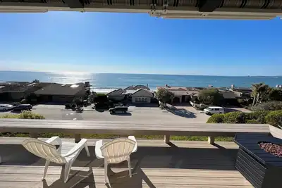 Image de Breathtaking Ocean Views - 3 Bed 3 Bath + Game room with 2 queen beds