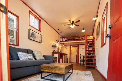 Image de The Mariposa Tiny Home Perfect for Kids & Families