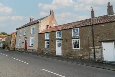 Image de Kingfisher Cottage, pet friendly, with hot tub in East Ayton