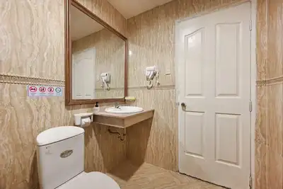 Image de Deluxe Family Room with City View