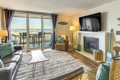 Image de Steps to Shore: Condo w/ Resort Perks in Oceanside
