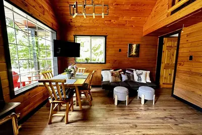 Image de Black Bear Cabin # 1.