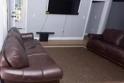 Image de The Happy Place -  4-bedroom, 1 Bathroom