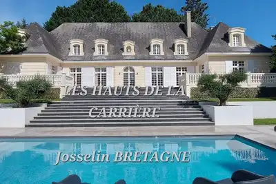 Image de Le Manoir Les Hauts de la Carrière\n à Josselin  Morbihan\n- 25% dès la 7éme nuit