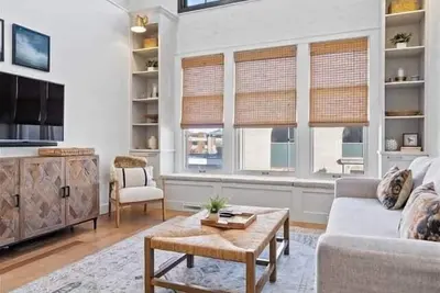 Image de Downtown Muncie | Luxe Loft, Spa Bath, 1 Bed, Bsu