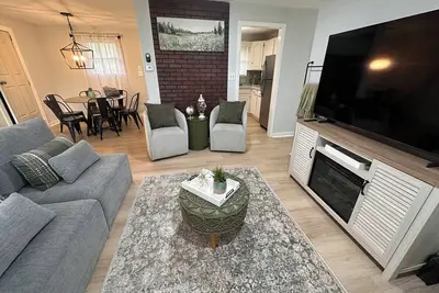 Image de Welcoming 3-bedroom house near Charlotte Airport and Uptown