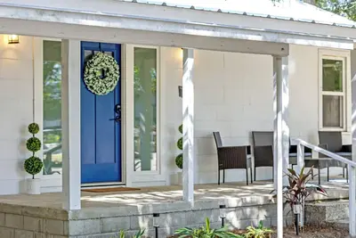 Image de Cozy Coastal Cottage