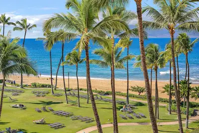 Image de Maui Resort Rentals: Kaanapali Alii 352 - Remodeled 5th Floor 2br with Ocean and Mountain Views!