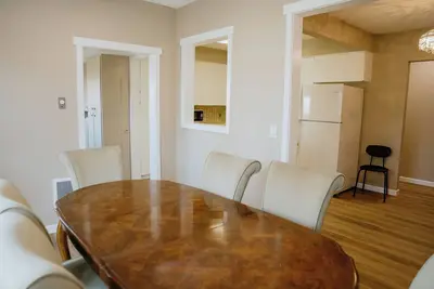 Image de Charming 2-bedroom house in Mt. Tabor District