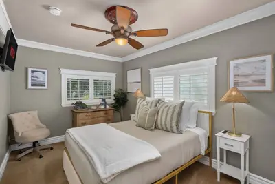 SunDial/Work, Play&Lounge/2BRPetFriendly