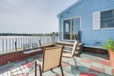 Image de Steps to Nantasket Beach: Waterfront Gem w/ Patio!