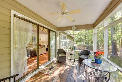 Image de Peaceful Retreat! Carolina Trace Home w/ Porch