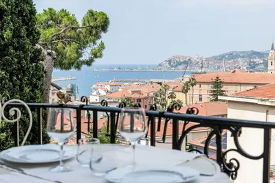 Image de Merveilleuse maison de vacances pour 4 personnes avec climatisation, Wifi, Tv et balcon