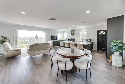 Enchanting Great View House in Pasadena