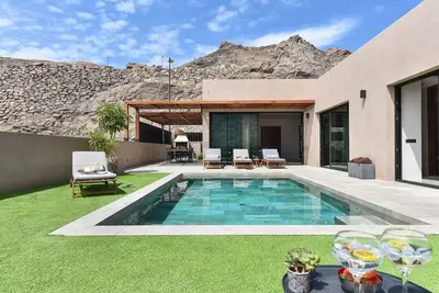 Image de Villa à Tauro avec Piscine et Plage