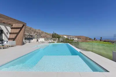 Image de Villa à Salobre avec Piscine et Golf