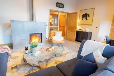 Image de This apartment is a 3 bedroom(s), 2. 5 bathrooms, located in Morzine, Auvergne-Rhône-Alpes.