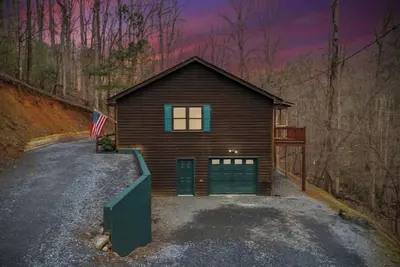 Image de Honey Bear Hideway - Hot Tub - Close to Blue Ridge and Ellijay