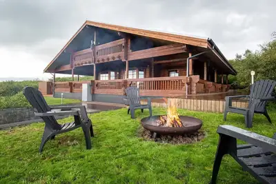 Image de The Grand Lodge of The Golden Circle