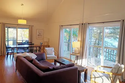 Image de Private Lakefront Cottage with Panoramic Views