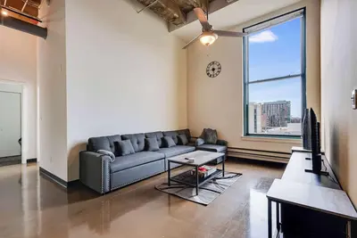 Image de Modern West Loop Gem-City Views & Prime Location 5