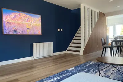 Image de Entire House in Downtown Toronto