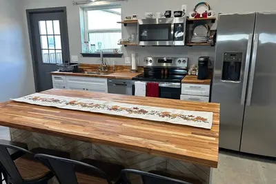 Image de 3-bedroom town home just 20 minutes from Norman and Ou campus\nand downtown