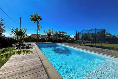 Image de Fare Fei - Haut de maison, terrasse & piscine