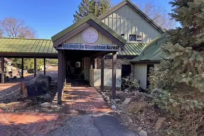 Image de Charming New Studio in Golf Course Clubhouse